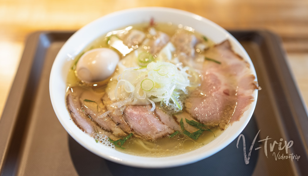 大阪・高槻のラーメン好きが訪れる！絶品黄金スープの人気ラーメン店！あす流