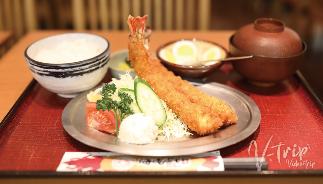 愛知・名古屋 名物の特大海老で日本一の大海老フライが味わえるお店！海老どて食堂エスカ店