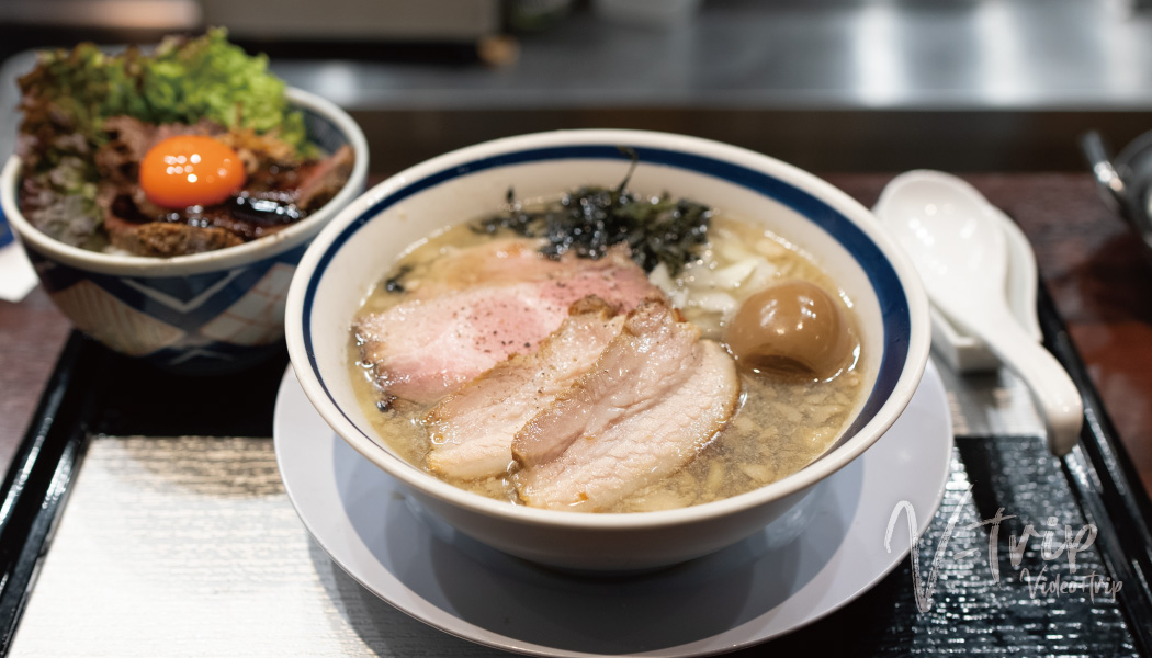 大阪･淡路 日替わりや週替りの限定麺が話題！充実の肉丼メニューも注目の人気ラーメン店！NAKAGAWAわず