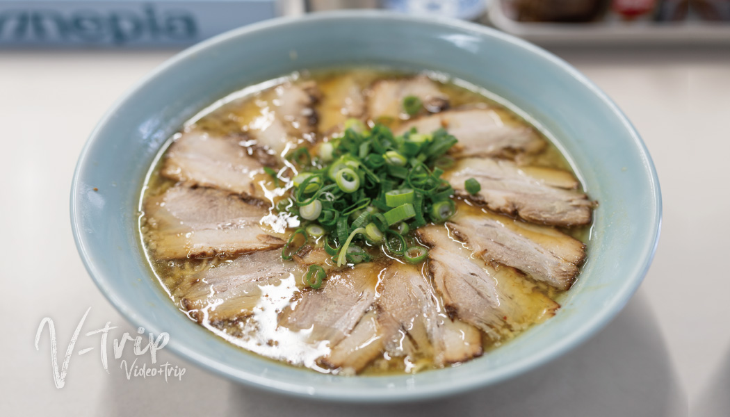 京都･大宮 映画のモデルになった京都の名店を引き継ぐラーメン店！中華そば双鳩