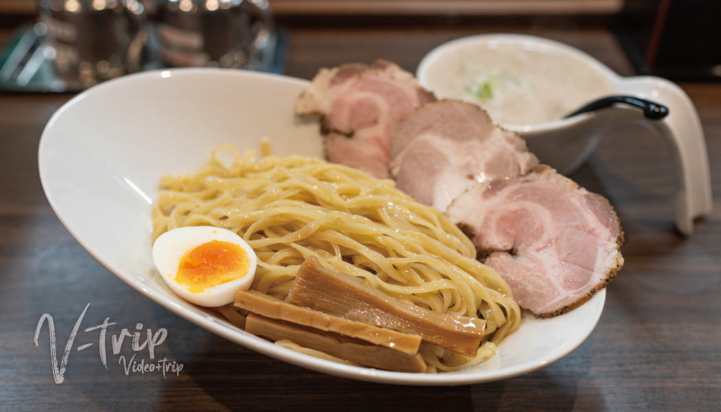 京都･丹波口 魚介と豚骨の京都泡系ラーメンの人気店で味わう！クリーミーなラーメン&つけ麺！あいつのラーメンかたぐるま本店